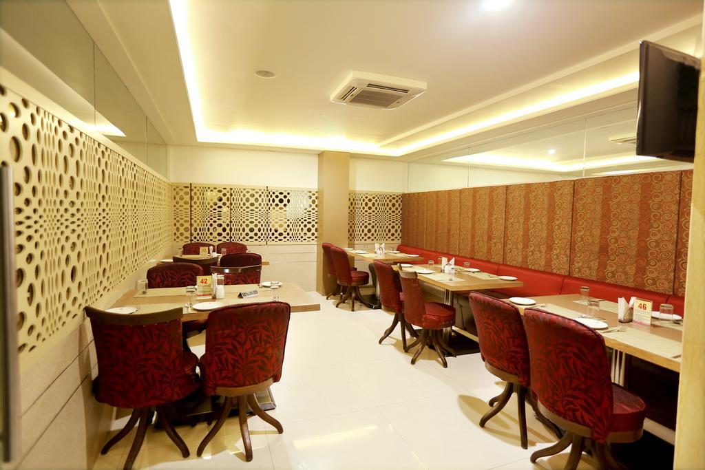 Hôtel Swagath Grand Suchitra à Haïdarabad Extérieur photo